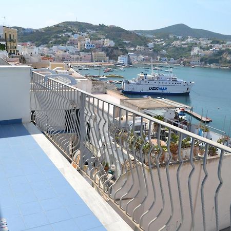 Appartamento Maridea - Suarella Ponza Esterno foto
